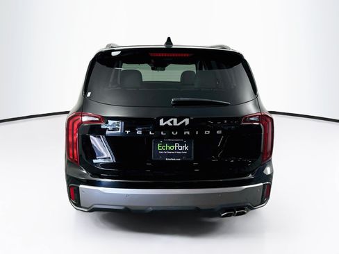 Used 2025 Kia Telluride S FWD image 7