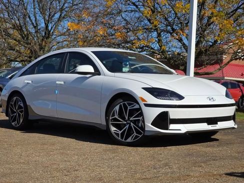 New 2025 Hyundai Ioniq 6 SEL image 2