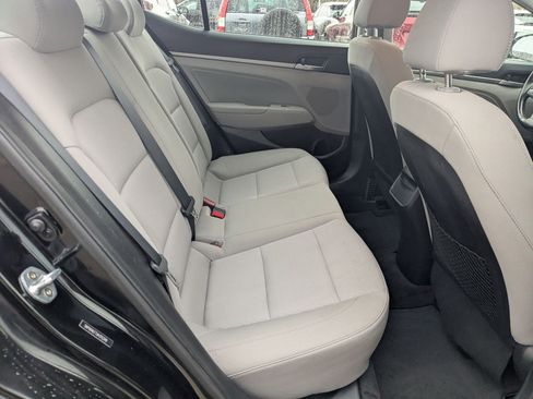 Used 2018 Hyundai Elantra Value Edition image 19