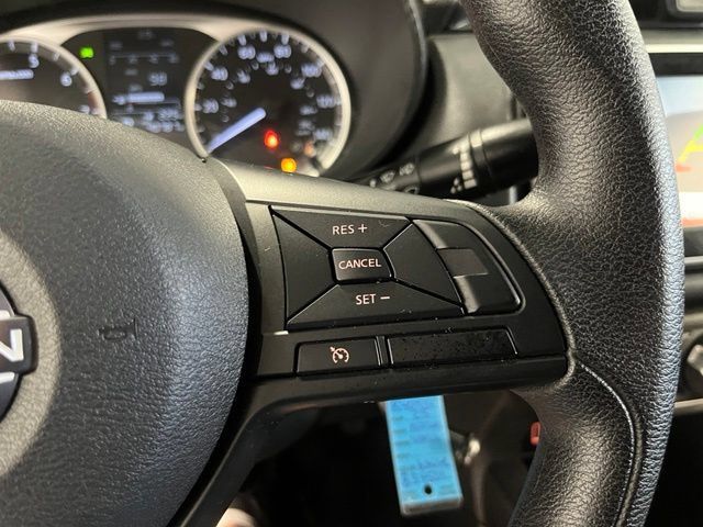 Used 2025 Nissan Versa S FWD image 28