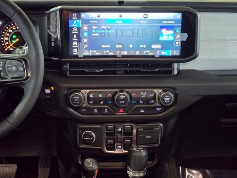 New 2026 Jeep Wrangler Unlimited Sport AWD/4WD image 29