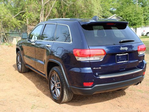 Used 2017 Jeep Grand Cherokee Limited image 9