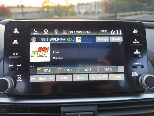 Used 2022 Honda Accord Touring image 23