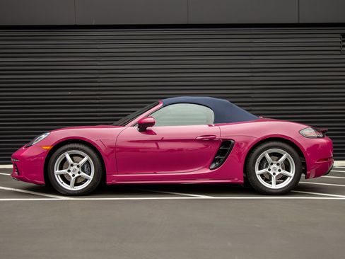 Certified 2024 Porsche 718 Boxster RWD image 2