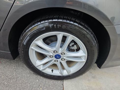 Used 2018 Ford Fusion S image 29