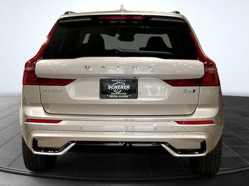 New 2026 Volvo XC60 B5 Ultra w/ Climate Package AWD/4WD image 5