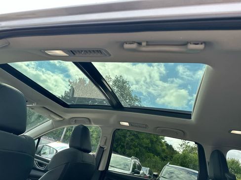 New 2025 Subaru Ascent Limited image 24