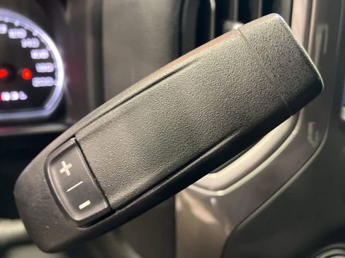 Used 2019 Chevrolet Silverado 1500 Custom Trail Boss image 17