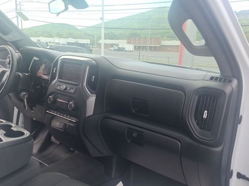 Used 2021 Chevrolet Silverado 1500 Custom w/ Rally Edition AWD/4WD image 17