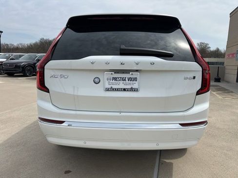 New 2026 Volvo XC90 B6 Ultra w/ Protection Package image 13