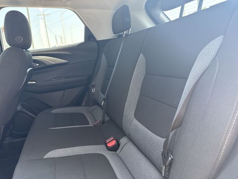 Used 2024 Chevrolet TrailBlazer LS w/ LS Convenience Package image 3