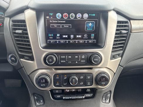 Used 2019 GMC Yukon XL Denali w/ Denali Ultimate Package AWD/4WD image 18