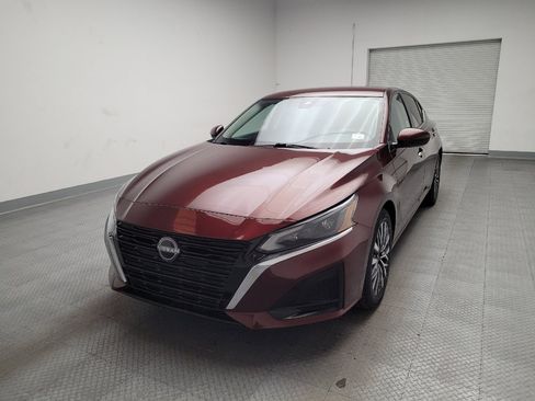 Used 2023 Nissan Altima 2.5 SV image 15