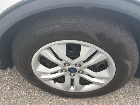 Used 2021 Ford Escape S FWD image 3