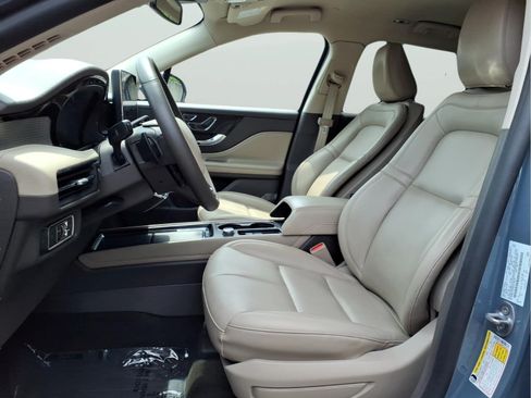 Used 2023 Lincoln Corsair FWD image 15