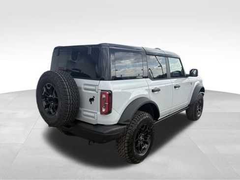New 2026 Ford Bronco Badlands AWD/4WD image 3