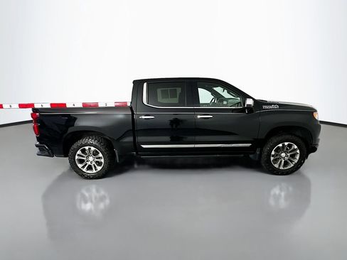 Used 2023 Chevrolet Silverado 1500 High Country w/ Technology Package AWD/4WD image 8