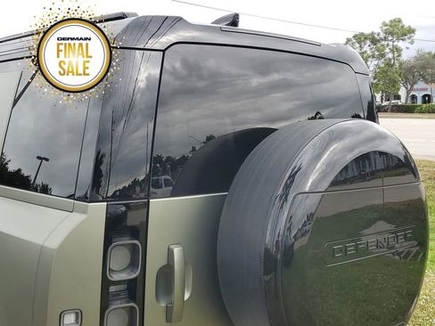 Used 2023 Land Rover Defender 110 X image 14