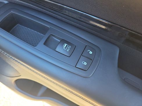 Used 2015 Dodge Durango Citadel w/ Technology Group image 11