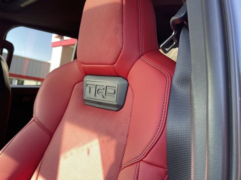 Certified 2025 Toyota Tacoma TRD Pro AWD/4WD image 21