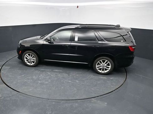 Used 2023 Dodge Durango GT image 41