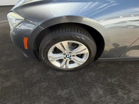 Used 2017 BMW 330i xDrive Sedan AWD/4WD image 36