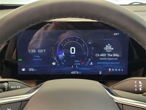 Used 2025 Chevrolet Equinox ACTIV image 23