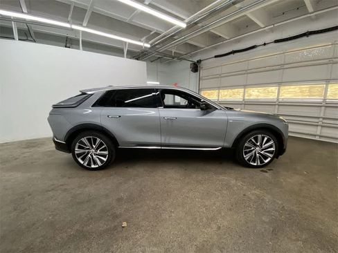 Certified 2024 Cadillac Lyriq Luxury w/ LPO, Floor Liner Package image 7