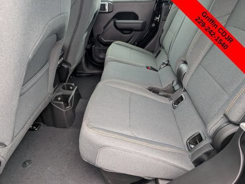 New 2026 Jeep Gladiator Sport AWD/4WD image 26