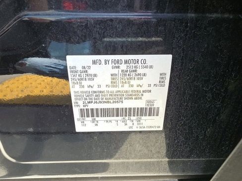 Used 2022 Lincoln Nautilus FWD w/ Premium Package image 29