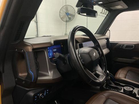 Used 2022 Ford Bronco Outer Banks image 4