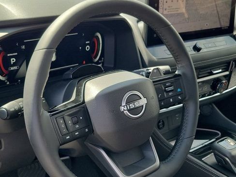 Used 2026 Nissan Rogue Platinum w/ Tech Package AWD/4WD image 9