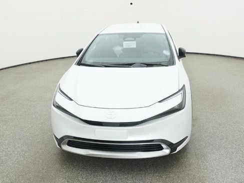 New 2026 Toyota Prius Plug-In Hybrid FWD image 48