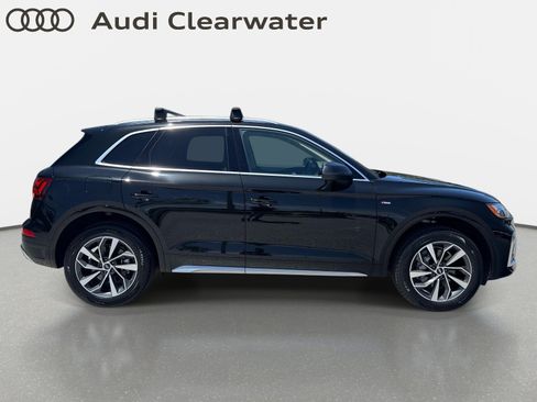 Certified 2023 Audi Q5 2.0T Premium w/ Convenience Package AWD/4WD image 5