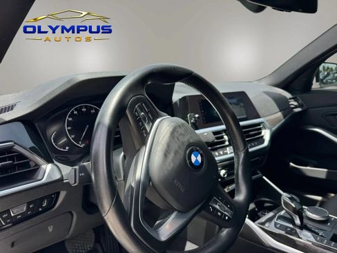 Used 2020 BMW 330i Sedan w/ Driving Assistance Package RWD image 11