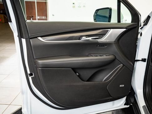 Used 2023 Cadillac XT6 Sport AWD/4WD image 24