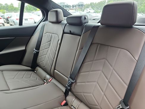 New 2027 BMW 530i xDrive AWD/4WD image 16