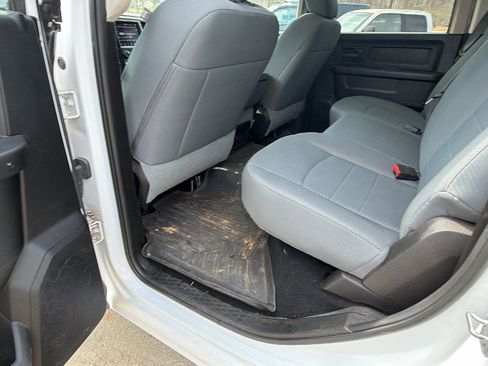 Used 2020 RAM 1500 Tradesman w/ Tradesman SXT Package image 23