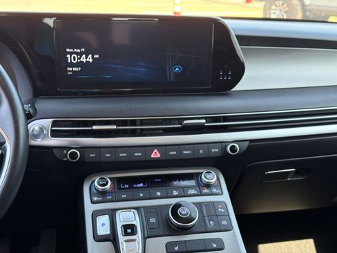 Used 2024 Hyundai Palisade SEL FWD image 21