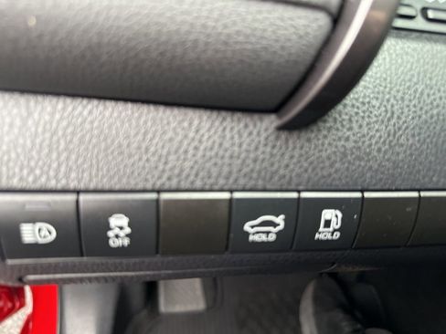 Used 2019 Toyota Camry XSE image 37