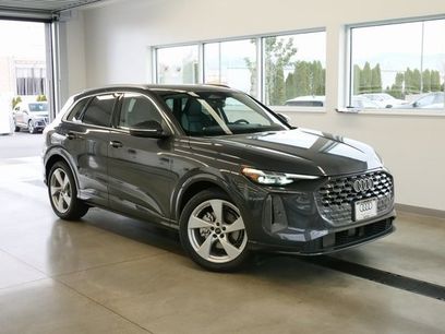 New 2025 Audi Q5 Prestige