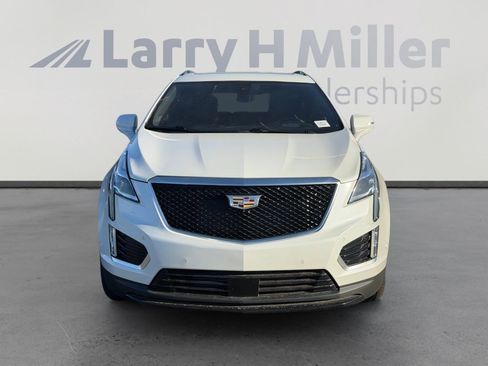 Used 2022 Cadillac XT5 Sportv w/ Technology Package AWD/4WD image 4