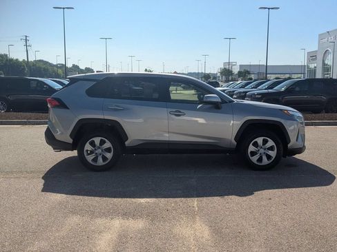 Used 2025 Toyota RAV4 LE FWD image 6