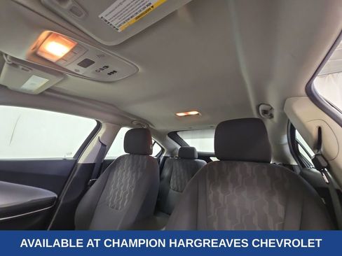 Used 2014 Chevrolet Volt FWD image 25