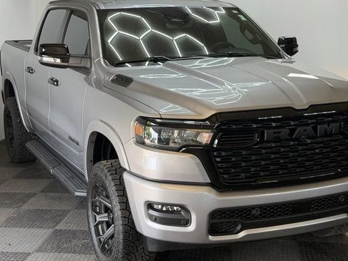 Used 2025 RAM 1500 Big Horn AWD/4WD image 2