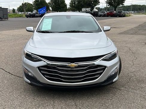 Used 2022 Chevrolet Malibu LT image 29
