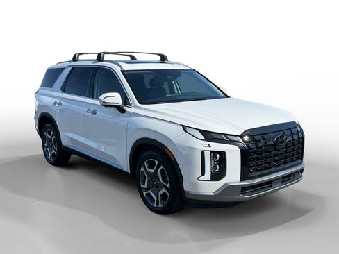 Used 2023 Hyundai Palisade SEL w/ Cargo Package FWD image 7