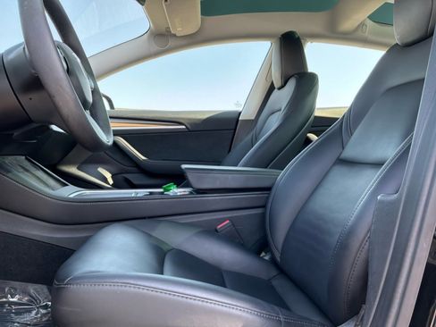 Used 2023 Tesla Model 3 Standard Range RWD image 18