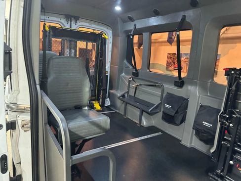 Used 2015 Ford Transit 150 148 Medium Roof image 27