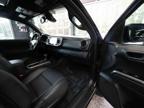 Used 2023 Toyota Tacoma TRD Sport w/ TRD Premium Sport Package image 24